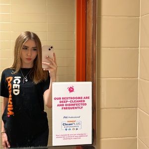 Meet your Posher, Isabella
